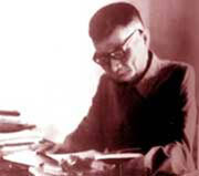 Nhà phê bình văn học Hoài Thanh- một kiểu mẫu của sự khen- chê trong phê bình văn học.