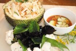 Gỏi mít non đất Quảng