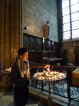 Tùng Dương tại Bảo tàng Mỹ thuật Đương đại Paris. (Ảnh do nghệ sĩ cung cấp)