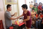 Bạn đọc Hoàng Lan thắng đấu giá cuốn sách Sông Đà có bút ký của nhà văn Nguyễn Tuân với giá 4 triệu đồng