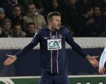 Beckham đá chính, PSG lại gặp vận hên