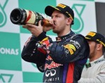 Vettel gây nội chiến với chiến thắng tại Malaysia