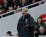 Wenger sợ Arsenal trượt Top 4