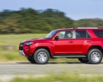 Toyota 'lột xác' 4Runner 2014