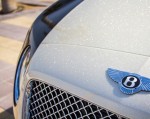 Bentley Continental GTC dát bột kim cương