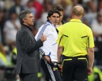 Mourinho và Real thắng canh bạc tẩy thẻ