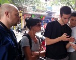 3 du khách Pháp bị đe dọa ở phố cổ Hà Nội