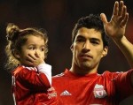 Hãi truyền thông Anh, Suarez muốn chạy sang Real Madrid