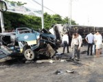 Ôtô khách đấu đầu xe tải, 6 người nhà Việt kiều tử vong