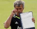 CĐV Man Utd gửi 'tâm thư' cho Mourinho