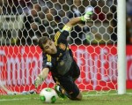 Casillas thừa nhận Tây Ban Nha ăn may