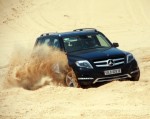 Mercedes GLK máy dầu chinh phục đồi cát