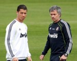 Mourinho bêu riếu tật xấu của Ronaldo