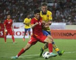 Arsenal chia tay Việt Nam bằng 'đại tiệc bàn thắng' 
