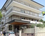 'Vua tốc độ' A.Powell có thể phải ngồi tù ở Italy