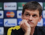 HLV Vilanova bất ngờ chia tay Barca