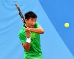 Hoàng Nam hạ tay vợt U18 số một Thái Lan