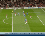 Man Utd được biếu ba điểm trên sân nhà