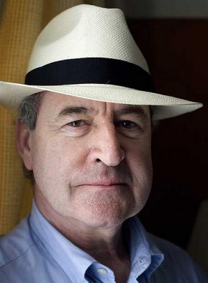 Nhà văn John Banville. Ảnh: Guardian