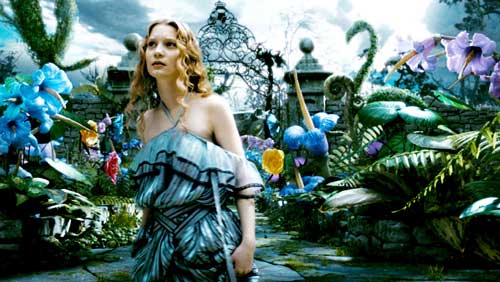 Nữ diễn viên trẻ người Úc Mia Wasikowska trong vai Alice - Ảnh: IMDB