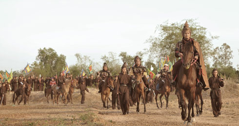 Hơn 100 "diễn viên" ngựa được sử dụng trong phim.