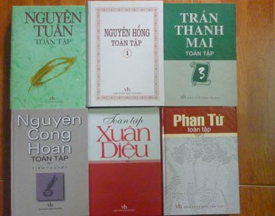 Bìa một số bộ sách “Toàn tập” của các nhà văn tên tuổi.