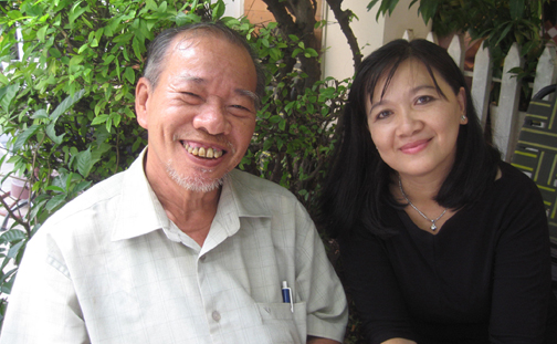 Nhà thơ Phạm Thiên Thư trong buổi trò chuyện với nhà văn Thu Trân